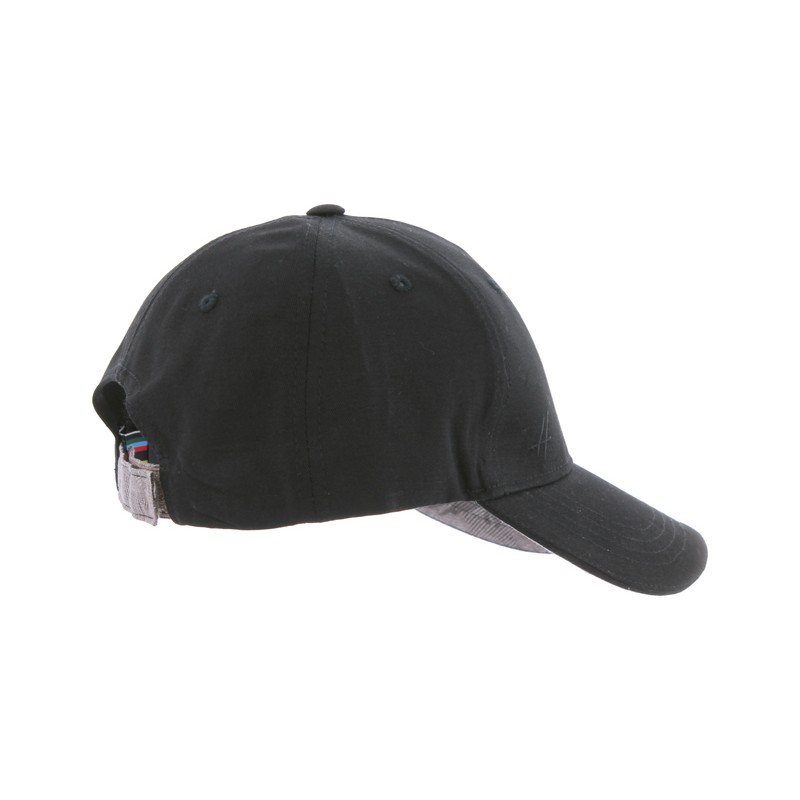 casquette baseball avec sous visiere a motif