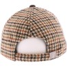 Baseball cap in houndstooth fabric