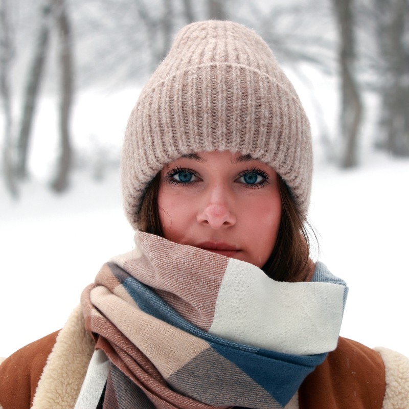 bonnet femme herman en maille cotelée avec revers