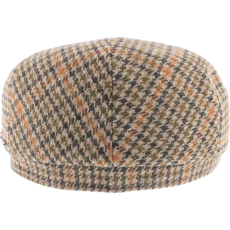 Flat cap in houndstooth fabric