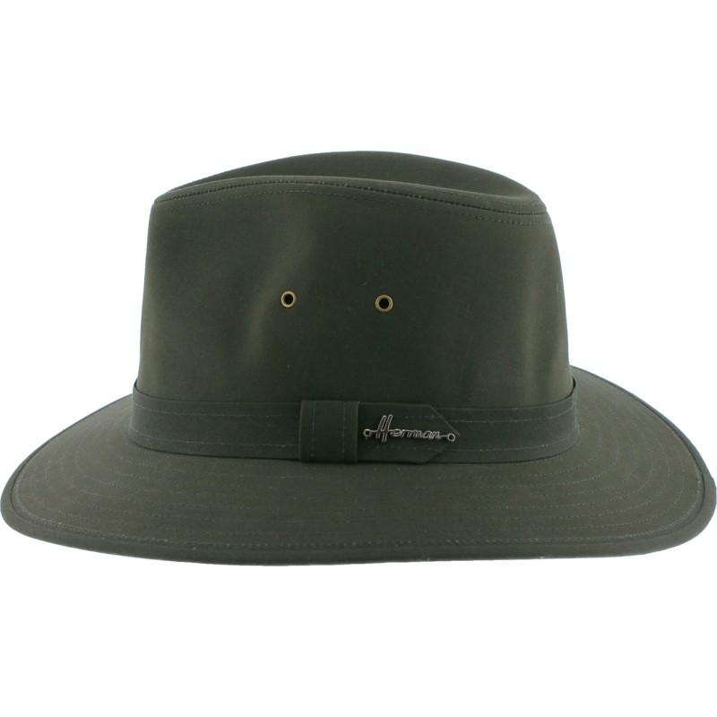 Large brim waterproof hat in waxed cotton