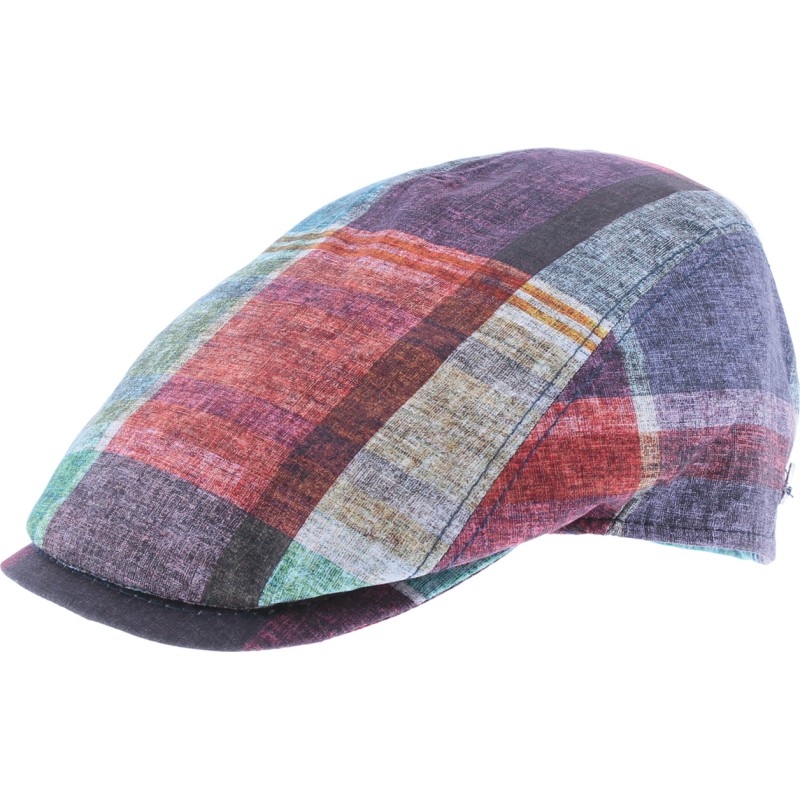 Flat cap with checked fabric