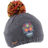 Bonnet uni en maille tricoté main  avec patch tête de mort et pompon e