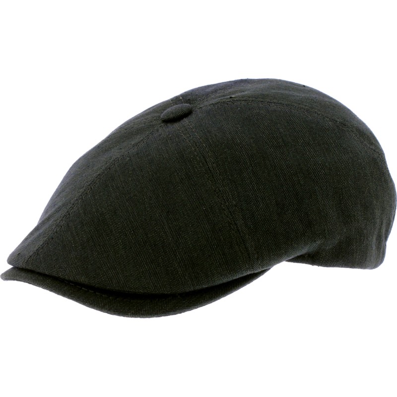 Plain flat cap with 6 panels and button.